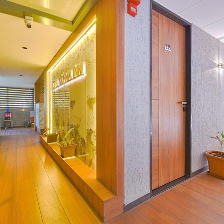 Fabhotel Udhna Inn, Near Udhna Junction Surat Buitenkant foto