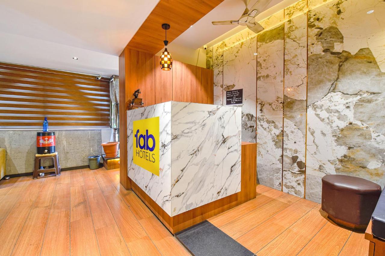 Fabhotel Udhna Inn, Near Udhna Junction Surat Buitenkant foto
